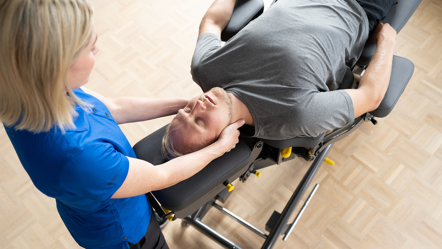 Lojer Manuthera 242 Mobilisation & Manipulation Table